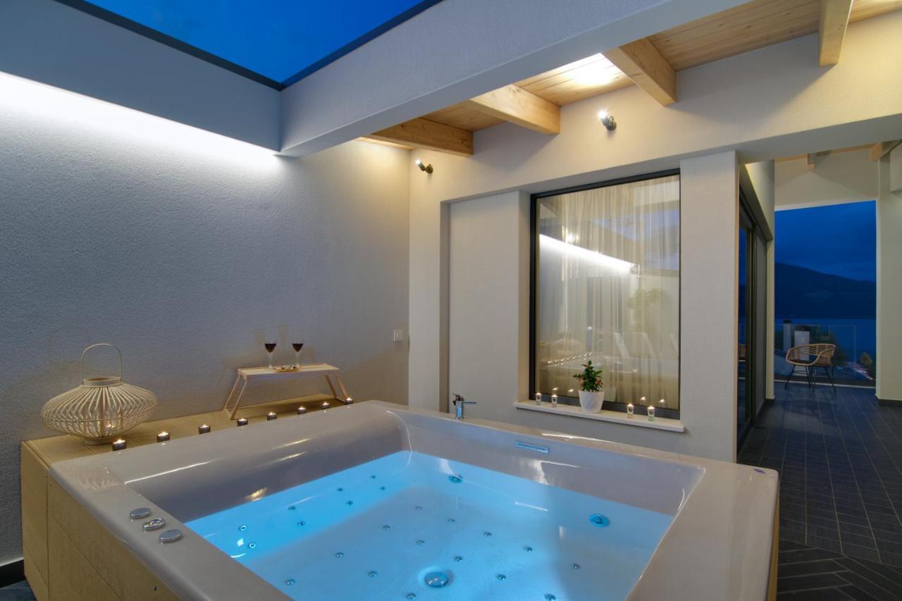 Selin Luxury Residences Ioánnina Exteriör bild