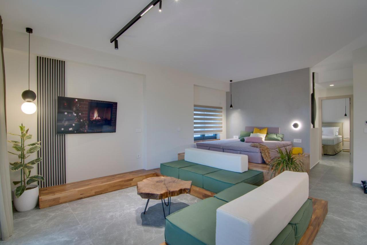 Selin Luxury Residences Ioánnina Exteriör bild