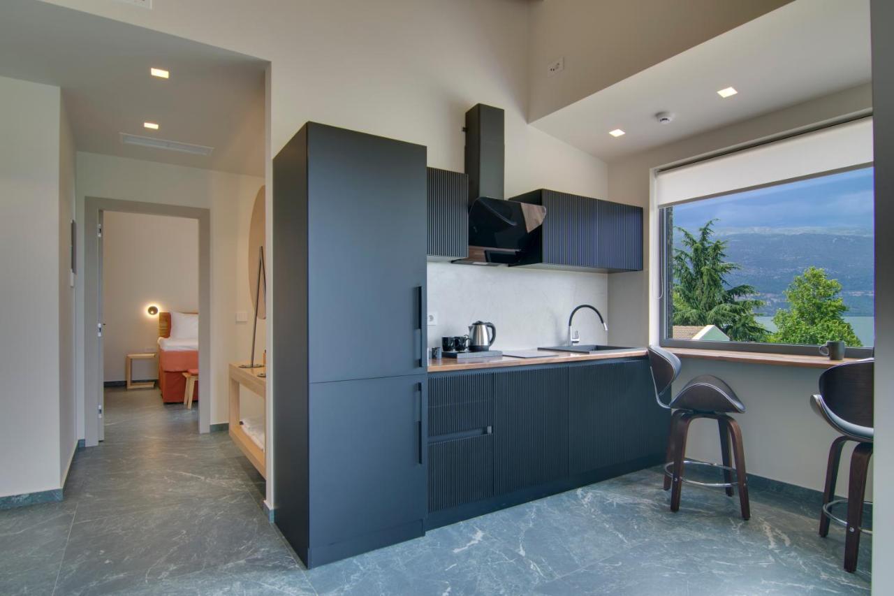 Selin Luxury Residences Ioánnina Exteriör bild