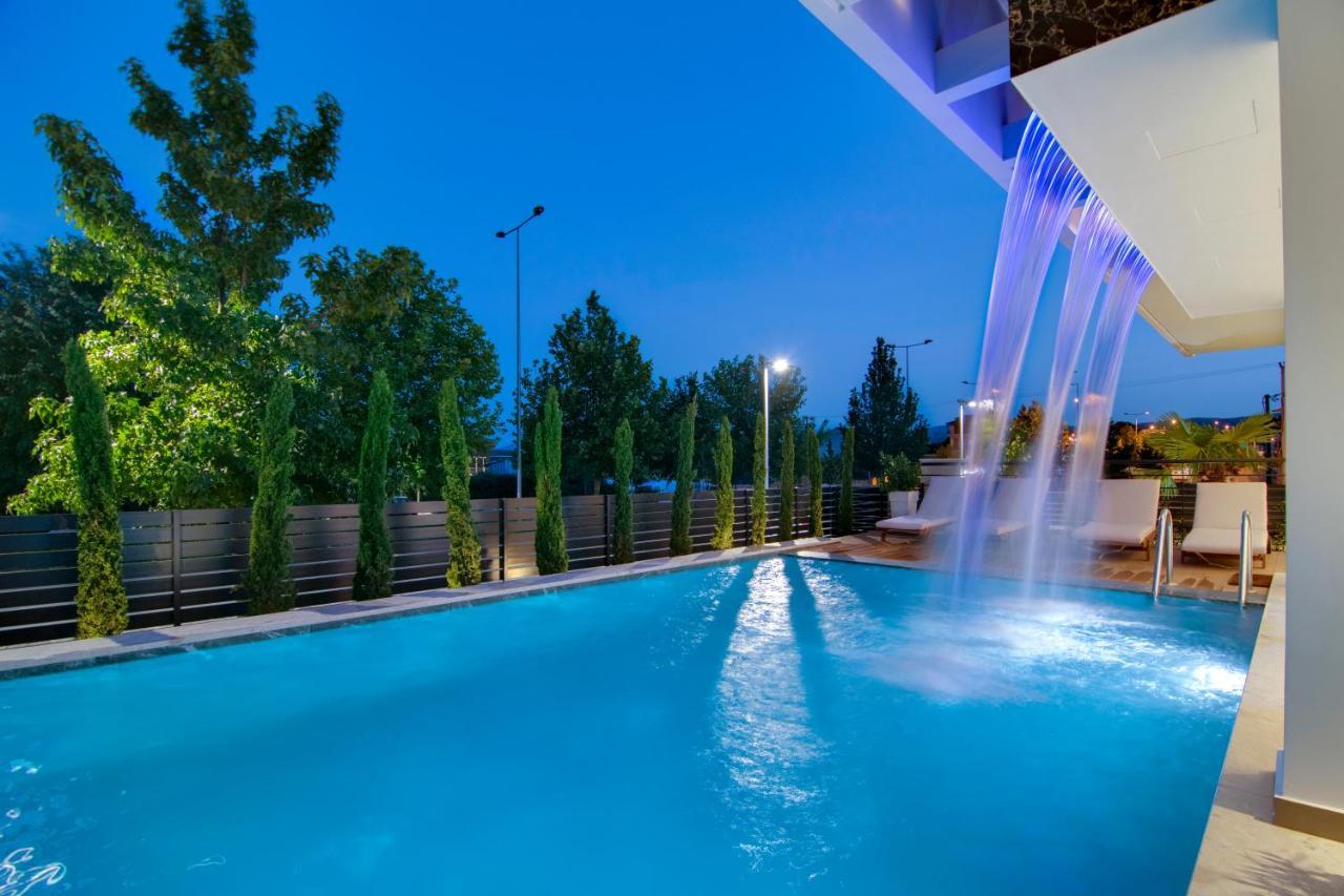Selin Luxury Residences Ioánnina Exteriör bild